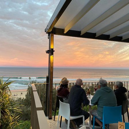 Auberge de jeunesse Dolphins Backpackers à Sunshine Beach Extérieur photo