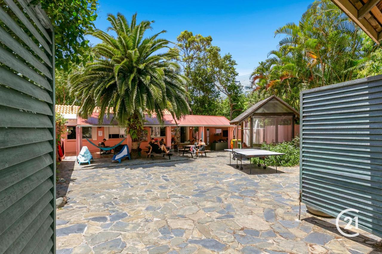 Auberge de jeunesse Dolphins Backpackers à Sunshine Beach Extérieur photo